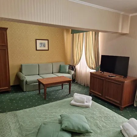 Danube & Hotel 5*