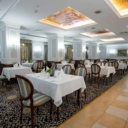 Danube & Hotel 5*