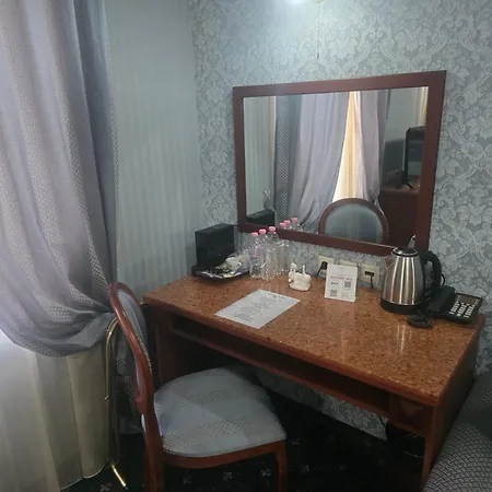 Hotel Danube &