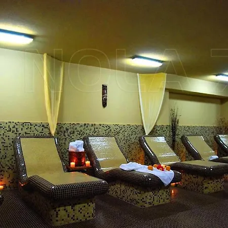 Hotel Danube &