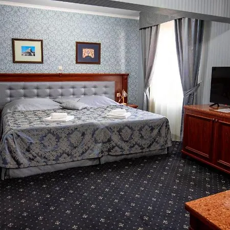 Danube & Hotel 5*
