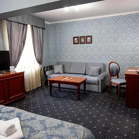 Hotel Danube & 5*