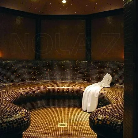 Hotel Danube & 5*